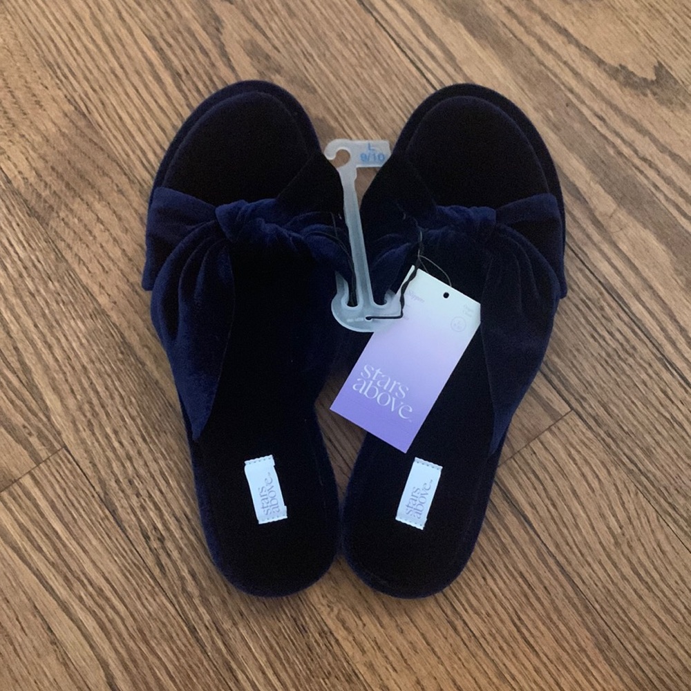 Stars Above Slippers (9/10)
